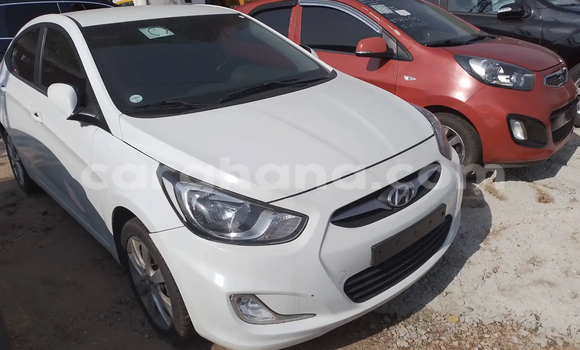 Buy Used Hyundai Accent White Car in Accra in Greater Accra