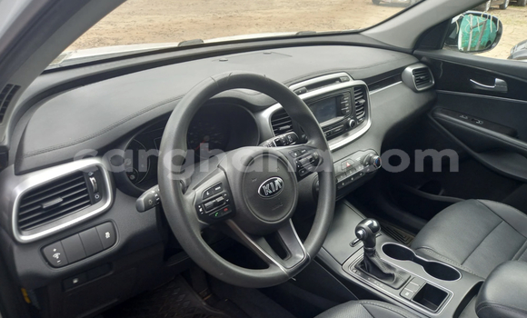 Buy Used Kia Sorento White Car in Accra in Greater Accra Buy Used Kia Sorento White Car in Accra in Greater Accra