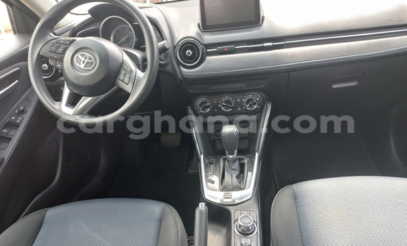 Buy Used Toyota Yaris Silver Car in Accra in Greater Accra Buy Used Toyota Yaris Silver Car in Accra in Greater Accra
