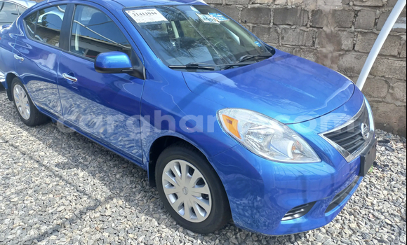 Ra Àlòkù Nissan Sentra Blue Ọkọ̀ in Accra ni Greater Accra