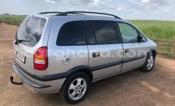 Buy Used Opel Astra Silver Car in Accra in Greater Accra Buy Used Opel Astra Silver Car in Accra in Greater Accra