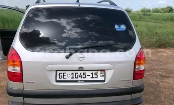 Buy Used Opel Astra Silver Car in Accra in Greater Accra Buy Used Opel Astra Silver Car in Accra in Greater Accra