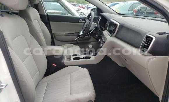 Buy Used Kia Sportage White Car in Accra in Greater Accra Buy Used Kia Sportage White Car in Accra in Greater Accra