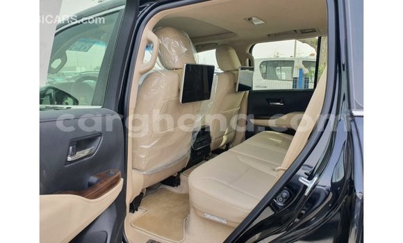 Buy Import Toyota Land Cruiser Black Car in Import - Dubai in Ashanti Buy Import Toyota Land Cruiser Black Car in Import - Dubai in Ashanti