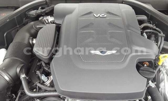 Buy Used Hyundai Genesis White Car in Accra in Greater Accra Buy Used Hyundai Genesis White Car in Accra in Greater Accra