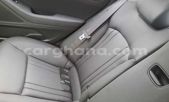 Buy Used Hyundai Genesis White Car in Accra in Greater Accra Buy Used Hyundai Genesis White Car in Accra in Greater Accra