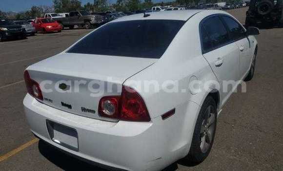 Sayi Na hannu Chevrolet Malibu White Mota in Accra a Greater Accra Sayi Na hannu Chevrolet Malibu White Mota in Accra a Greater Accra