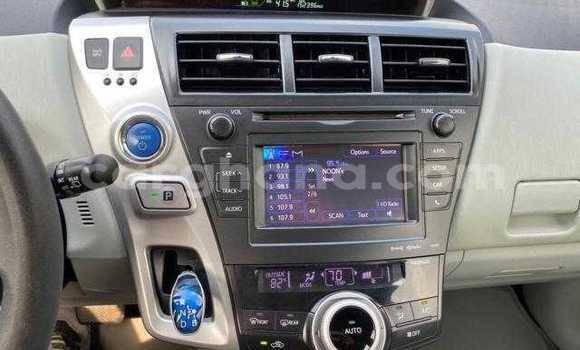 Sayi Na hannu Toyota Prius Azurfa Mota in Accra a Greater Accra Sayi Na hannu Toyota Prius Azurfa Mota in Accra a Greater Accra