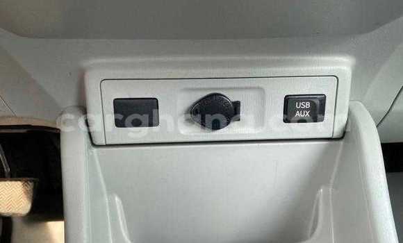 Sayi Na hannu Toyota Prius Azurfa Mota in Accra a Greater Accra Sayi Na hannu Toyota Prius Azurfa Mota in Accra a Greater Accra