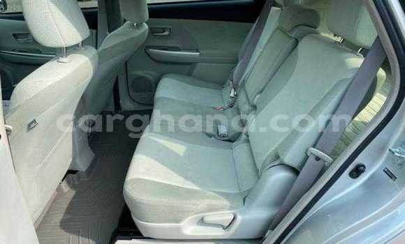 Sayi Na hannu Toyota Prius Azurfa Mota in Accra a Greater Accra Sayi Na hannu Toyota Prius Azurfa Mota in Accra a Greater Accra