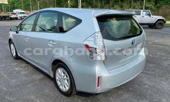 Sayi Na hannu Toyota Prius Azurfa Mota in Accra a Greater Accra Sayi Na hannu Toyota Prius Azurfa Mota in Accra a Greater Accra