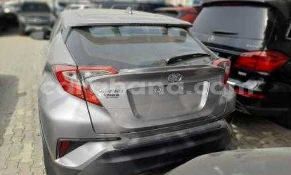 Buy Used Toyota C-HR Silver Car in Accra in Greater Accra Buy Used Toyota C-HR Silver Car in Accra in Greater Accra