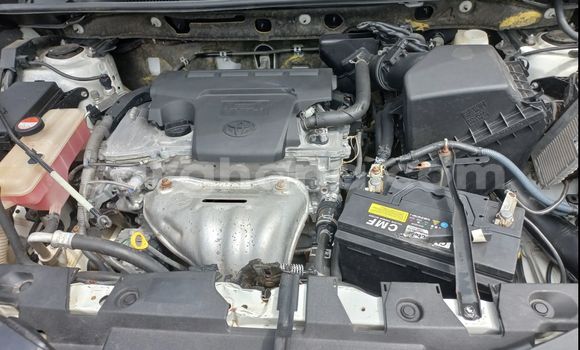 Buy Used Toyota RAV4 White Car in Accra in Greater Accra Buy Used Toyota RAV4 White Car in Accra in Greater Accra
