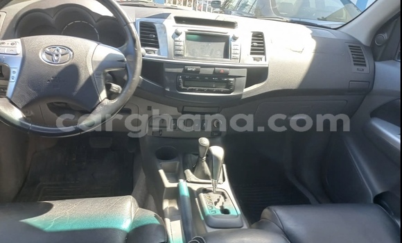 Sayi Na hannu Toyota Hilux Black Mota in Accra a Greater Accra Sayi Na hannu Toyota Hilux Black Mota in Accra a Greater Accra