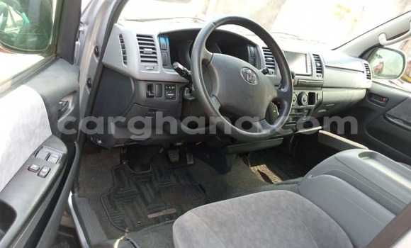 Buy Used Toyota Hiace Silver Car in Sekondi–Takoradi Metropolitan in Western Buy Used Toyota Hiace Silver Car in Sekondi–Takoradi Metropolitan in Western