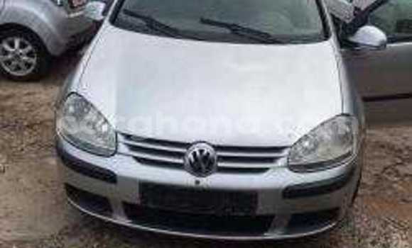 Sayi Na hannu Volkswagen Golf Azurfa Mota in Accra a Greater Accra