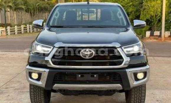 Buy Used Toyota Hilux Surf Black Car in Accra in Greater Accra