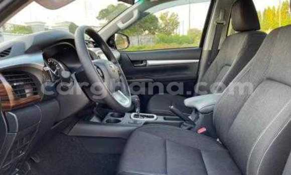 Buy Used Toyota Hilux Surf Black Car in Accra in Greater Accra Buy Used Toyota Hilux Surf Black Car in Accra in Greater Accra