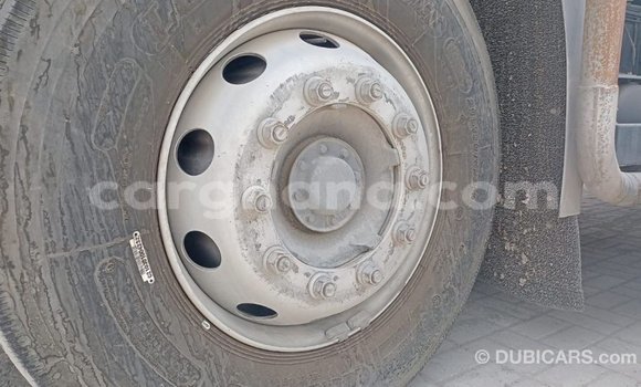 Ra Imported Mitsubishi Carisma funfun Ọkọ̀ in Import - Dubai ni Ashanti Ra Imported Mitsubishi Carisma funfun Ọkọ̀ in Import - Dubai ni Ashanti