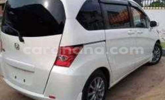 Buy Used Honda Freed White Car in Accra in Greater Accra Buy Used Honda Freed White Car in Accra in Greater Accra