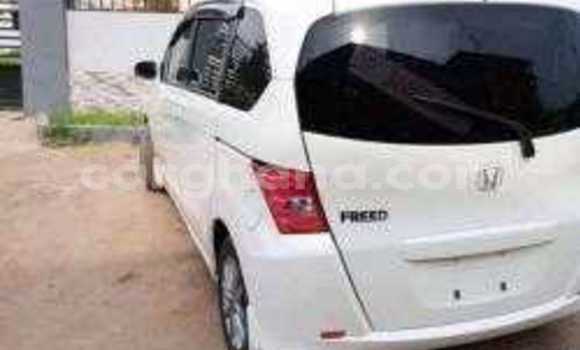 Buy Used Honda Freed White Car in Accra in Greater Accra Buy Used Honda Freed White Car in Accra in Greater Accra