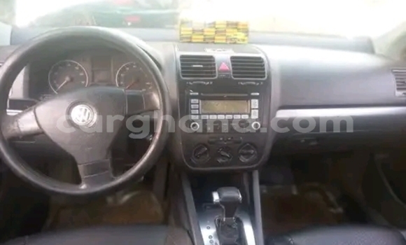 Buy Used Volkswagen Golf White Car in Accra in Greater Accra Buy Used Volkswagen Golf White Car in Accra in Greater Accra