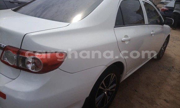 Buy Used Toyota Corolla White Car in Accra in Greater Accra Buy Used Toyota Corolla White Car in Accra in Greater Accra