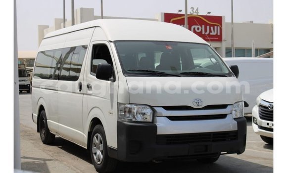 Ra Imported Toyota Hiace funfun Ọkọ̀ in Import - Dubai ni Ashanti Ra Imported Toyota Hiace funfun Ọkọ̀ in Import - Dubai ni Ashanti
