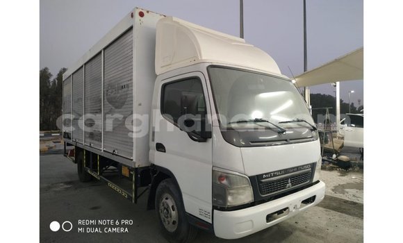 Ra Imported Mitsubishi i funfun Ọkọ̀ in Import - Dubai ni Ashanti Ra Imported Mitsubishi i funfun Ọkọ̀ in Import - Dubai ni Ashanti