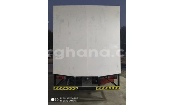 Ra Imported Mitsubishi i funfun Ọkọ̀ in Import - Dubai ni Ashanti Ra Imported Mitsubishi i funfun Ọkọ̀ in Import - Dubai ni Ashanti