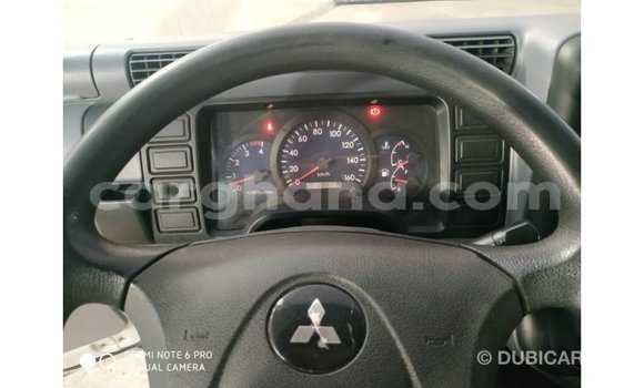 Ra Imported Mitsubishi i funfun Ọkọ̀ in Import - Dubai ni Ashanti Ra Imported Mitsubishi i funfun Ọkọ̀ in Import - Dubai ni Ashanti