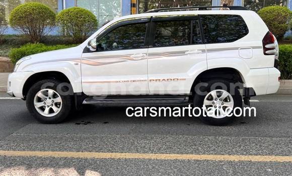 Buy Used Toyota Prado White Car in Accra in Greater Accra Buy Used Toyota Prado White Car in Accra in Greater Accra