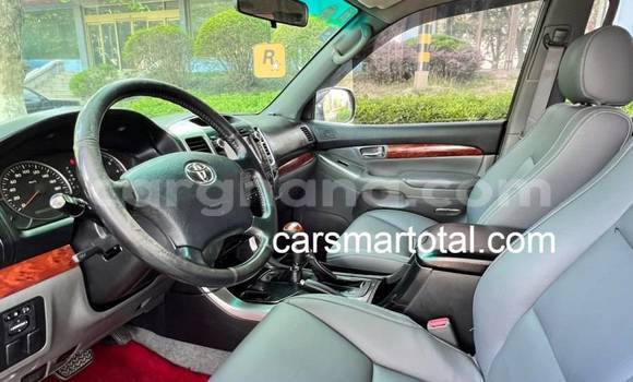 Buy Used Toyota Prado White Car in Accra in Greater Accra Buy Used Toyota Prado White Car in Accra in Greater Accra