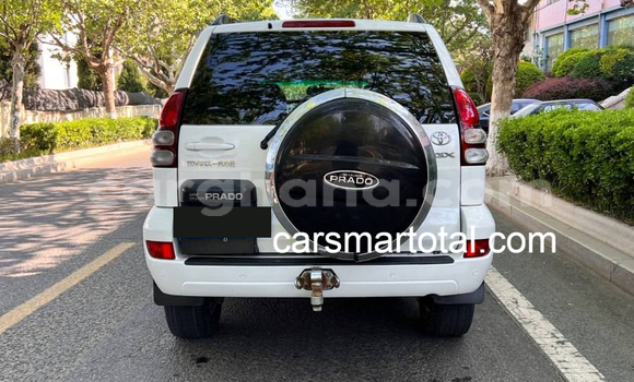 Buy Used Toyota Prado White Car in Accra in Greater Accra Buy Used Toyota Prado White Car in Accra in Greater Accra