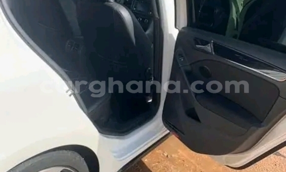 Buy Used Volkswagen Golf White Car in Accra in Greater Accra Buy Used Volkswagen Golf White Car in Accra in Greater Accra