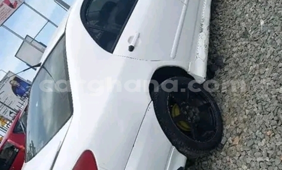 Buy Used Toyota Corolla White Car in Accra in Greater Accra Buy Used Toyota Corolla White Car in Accra in Greater Accra