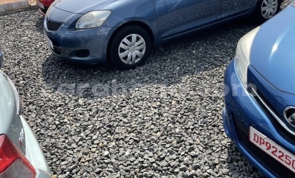 Buy Used Toyota Yaris Blue Car in Accra in Greater Accra Buy Used Toyota Yaris Blue Car in Accra in Greater Accra