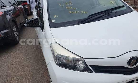 Ra Àlòkù Toyota Vitz funfun Ọkọ̀ in Sekondi–Takoradi Metropolitan ni Oorun Ra Àlòkù Toyota Vitz funfun Ọkọ̀ in Sekondi–Takoradi Metropolitan ni Oorun