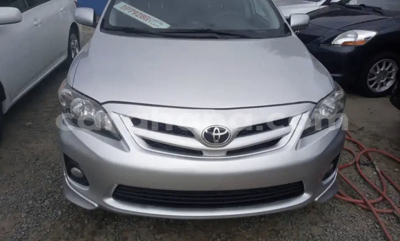 Sayi Na hannu Toyota Corolla Azurfa Mota in Accra a Greater Accra Sayi Na hannu Toyota Corolla Azurfa Mota in Accra a Greater Accra
