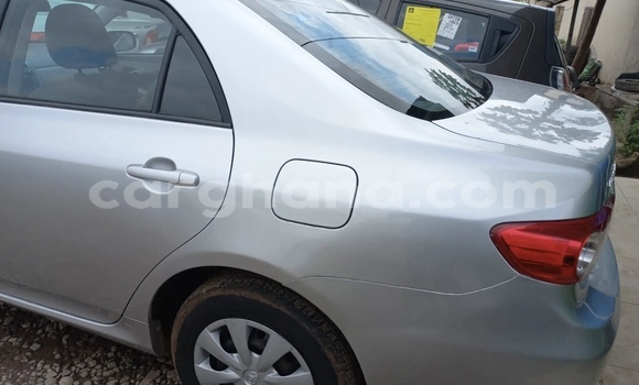 Sayi Na hannu Toyota Corolla Azurfa Mota in Accra a Greater Accra Sayi Na hannu Toyota Corolla Azurfa Mota in Accra a Greater Accra