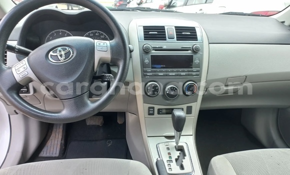 Sayi Na hannu Toyota Corolla Azurfa Mota in Accra a Greater Accra Sayi Na hannu Toyota Corolla Azurfa Mota in Accra a Greater Accra