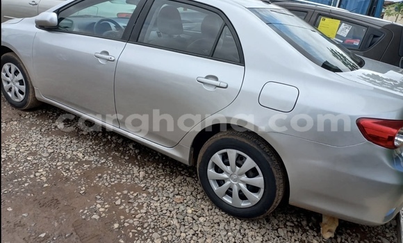 Sayi Na hannu Toyota Corolla Azurfa Mota in Accra a Greater Accra Sayi Na hannu Toyota Corolla Azurfa Mota in Accra a Greater Accra