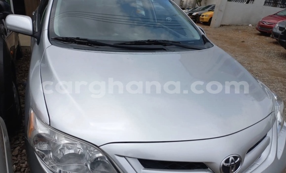 Sayi Na hannu Toyota Corolla Azurfa Mota in Accra a Greater Accra Sayi Na hannu Toyota Corolla Azurfa Mota in Accra a Greater Accra