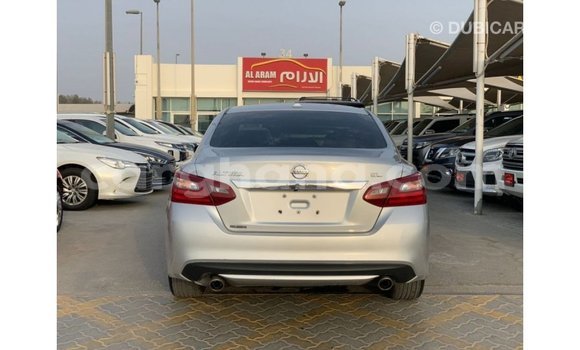 Sayi Imported Nissan Altima Sauran Mota in Import - Dubai a Ashanti Sayi Imported Nissan Altima Sauran Mota in Import - Dubai a Ashanti