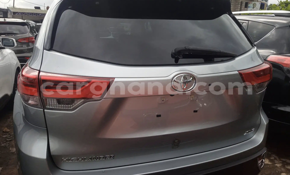 Buy Used Toyota Highlander Other Car in Accra in Greater Accra Buy Used Toyota Highlander Other Car in Accra in Greater Accra