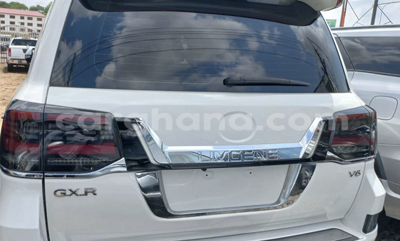 Buy Used Toyota Land Cruiser White Car in Accra in Greater Accra Buy Used Toyota Land Cruiser White Car in Accra in Greater Accra