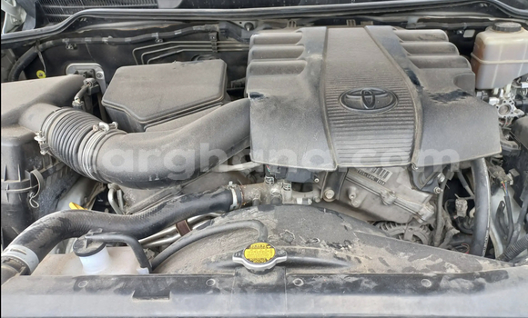 Buy Used Toyota Land Cruiser White Car in Accra in Greater Accra Buy Used Toyota Land Cruiser White Car in Accra in Greater Accra