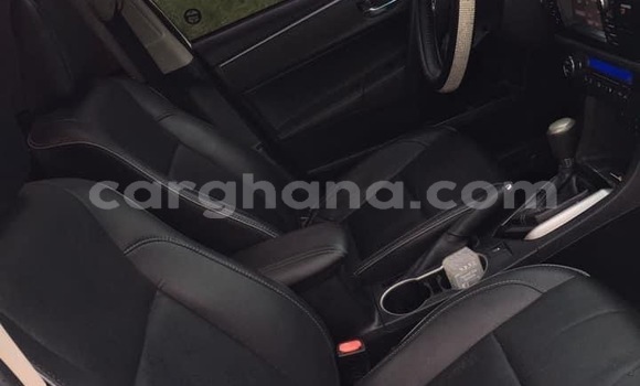 Sayi Na hannu Toyota Corolla White Mota in Accra a Greater Accra Sayi Na hannu Toyota Corolla White Mota in Accra a Greater Accra