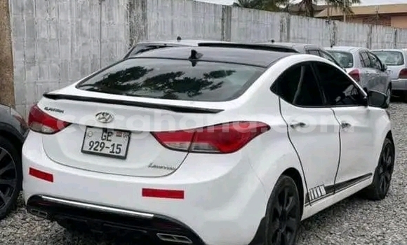 Sayi Na hannu Hyundai Elantra White Mota in Accra a Greater Accra Sayi Na hannu Hyundai Elantra White Mota in Accra a Greater Accra