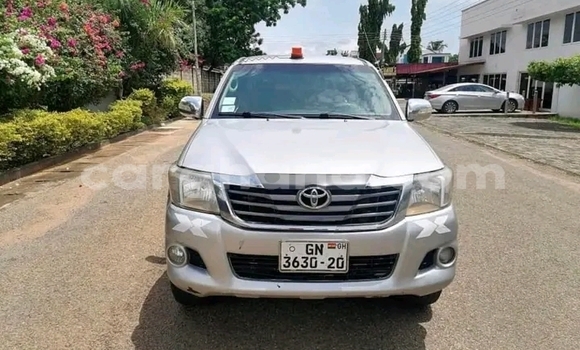 Sayi Na hannu Toyota Hilux Sauran Mota in Accra a Greater Accra